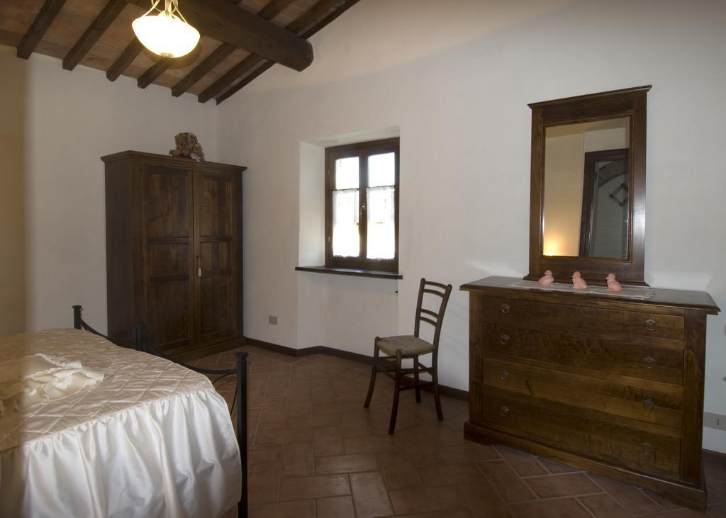 Appartamento Casa il Ponte Chianni Esterno foto