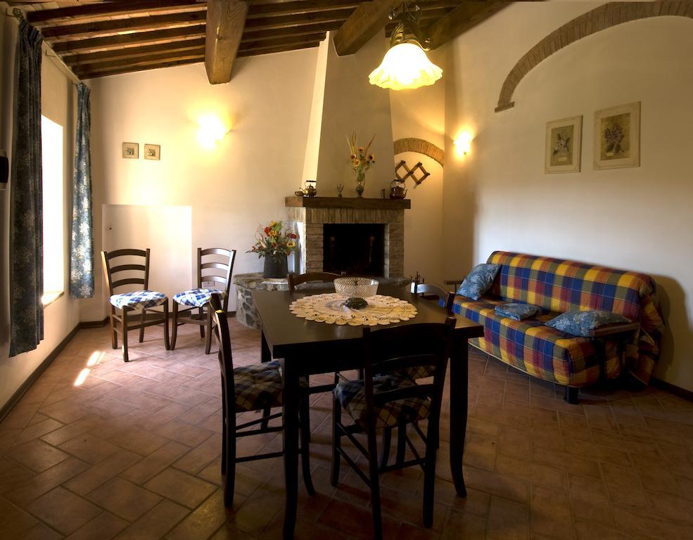 Appartamento Casa il Ponte Chianni Camera foto