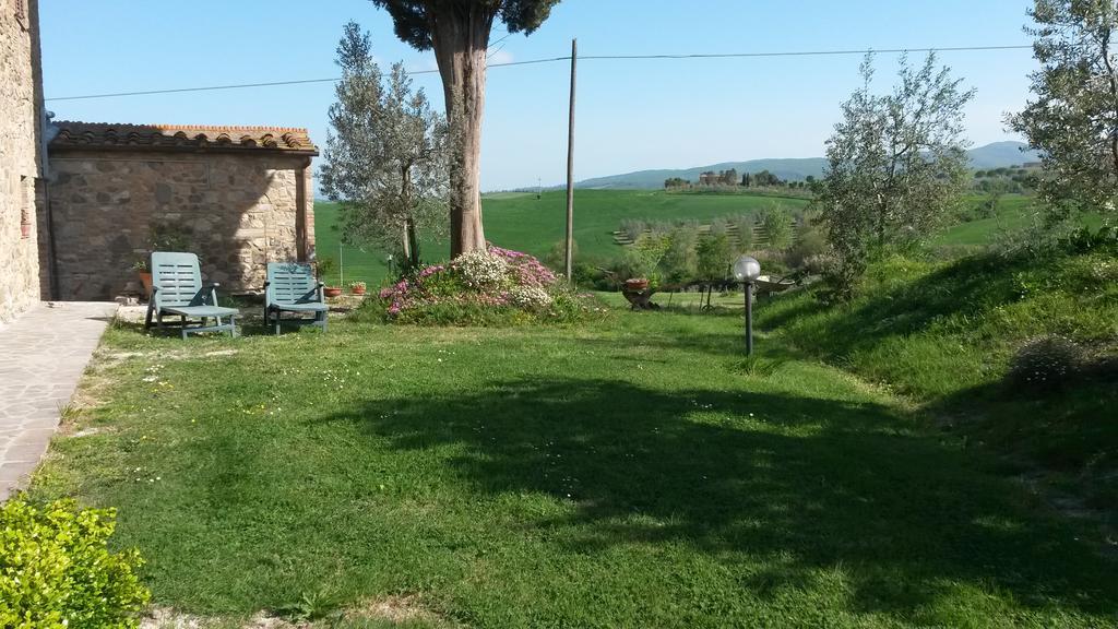 Appartamento Casa il Ponte Chianni Esterno foto