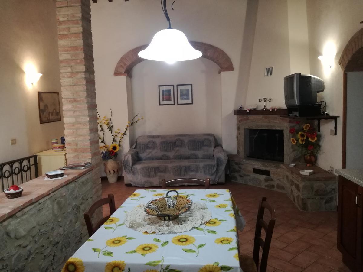 Appartamento Casa il Ponte Chianni Esterno foto